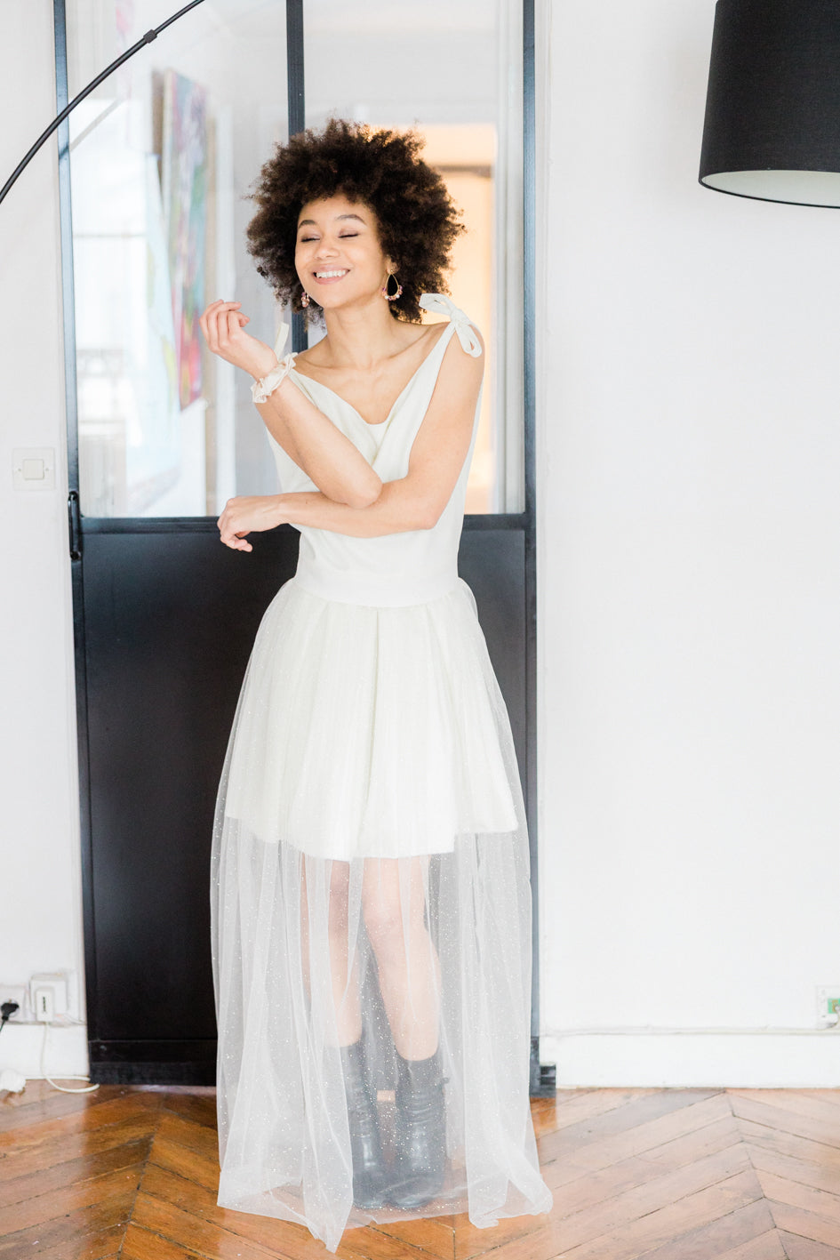 Robe de Mariage Civil "L'Amoureuse" - Élégance en Soie Ivoire
